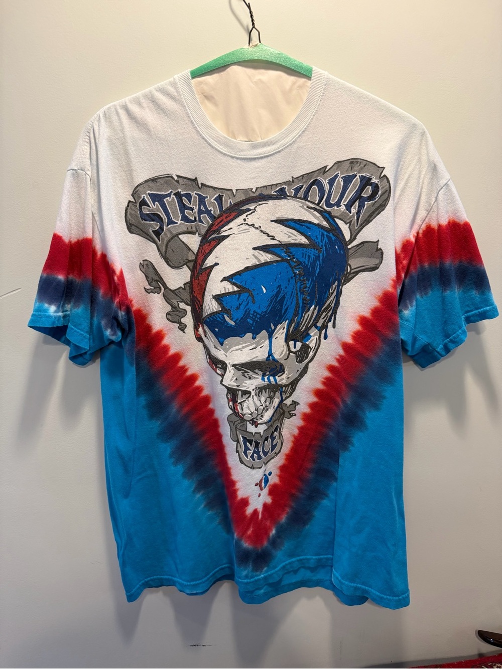 Grateful Dead Tie-Dye Graphic Skull Tee - White / Blue / Red xl
